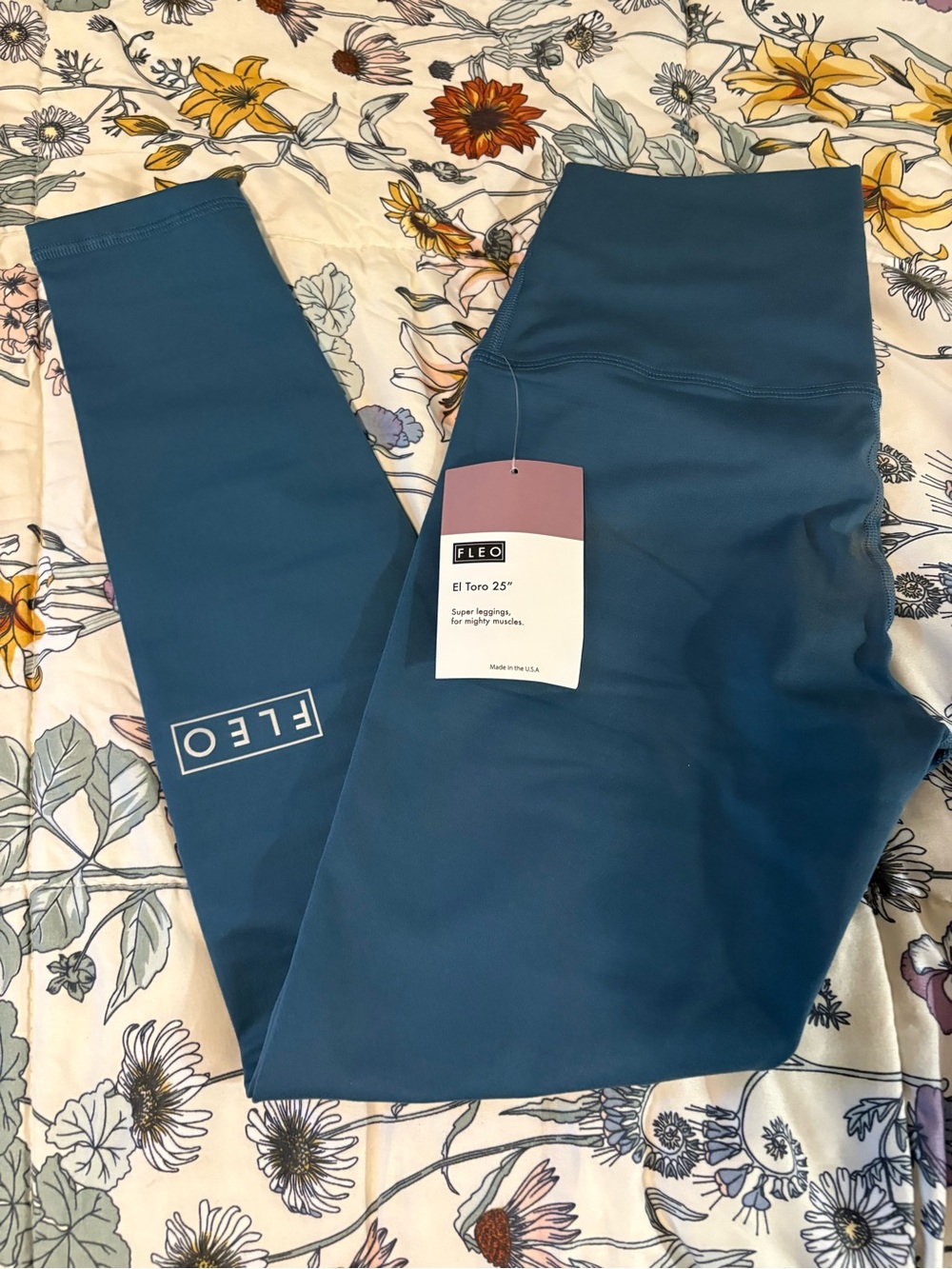 Fleo El Toro Leggings in Teal Blue